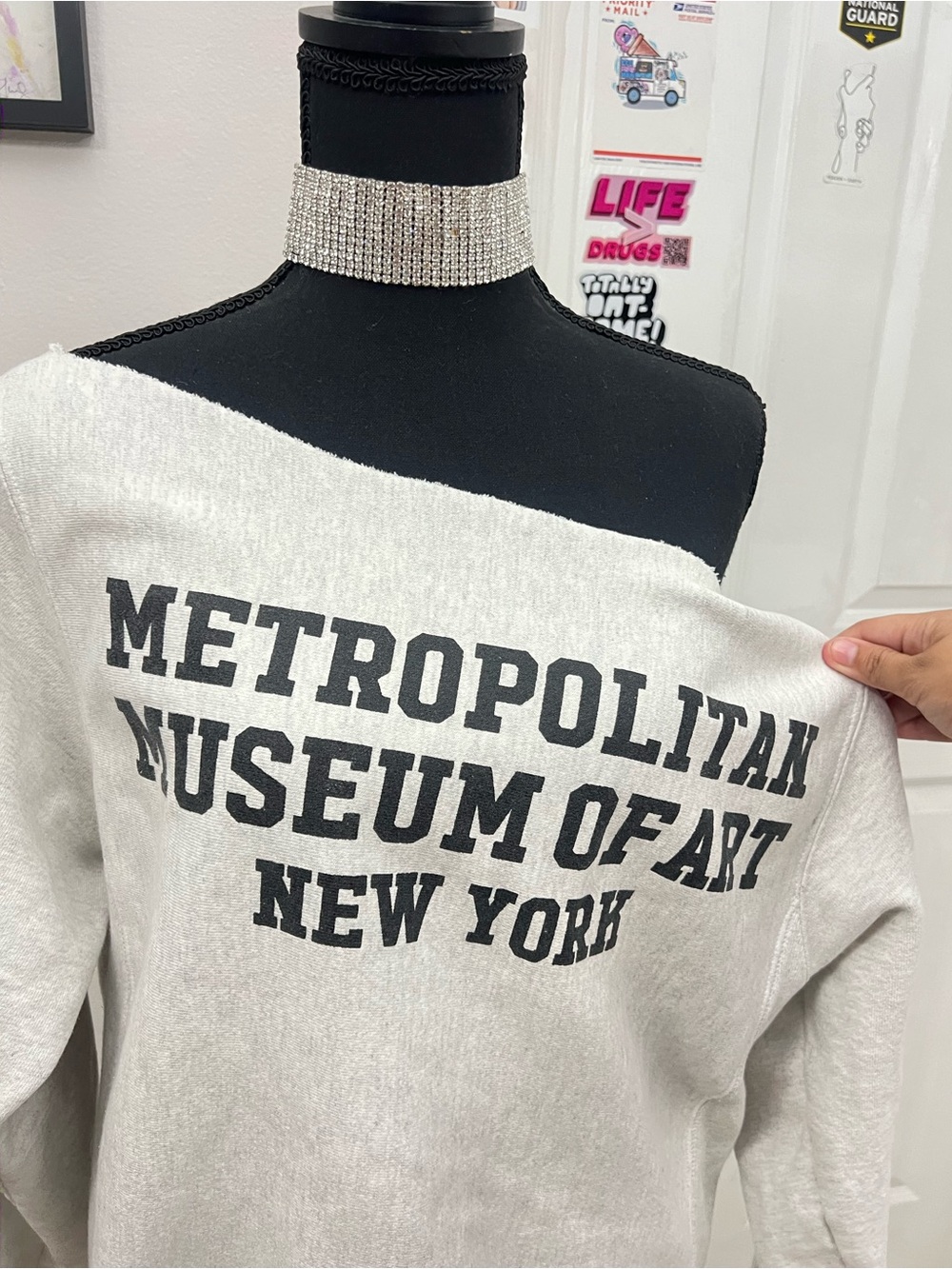 Metropolitan Museum of Art Off-the-Shoulder Sweatshirt (Minor Stains on Cuffs) - Picture 2 of 10